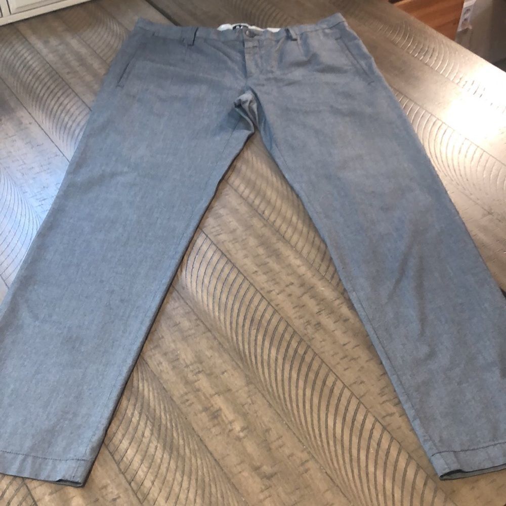Dolce & Gabbana 💯% Cotton 5 Pocket Comfort Fit Pants. Designer Wardrobe Basic!